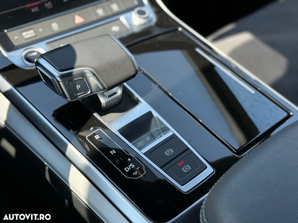 Audi Q8 3.0 55 TFSI quattro Tiptronic MHEV - 8
