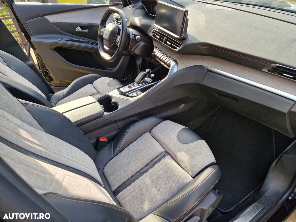 Peugeot 3008 PHEV 225 EAT8 GT - 25