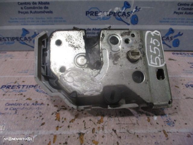 Fecho 51926059 51926060 LANCIA YPSILON 2014 1.2 69CV 5P BRANCO TE 4 PINOS - 3