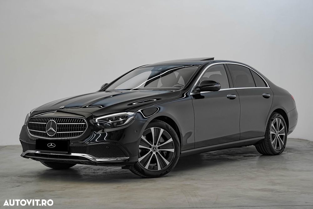 Mercedes-Benz E - 27