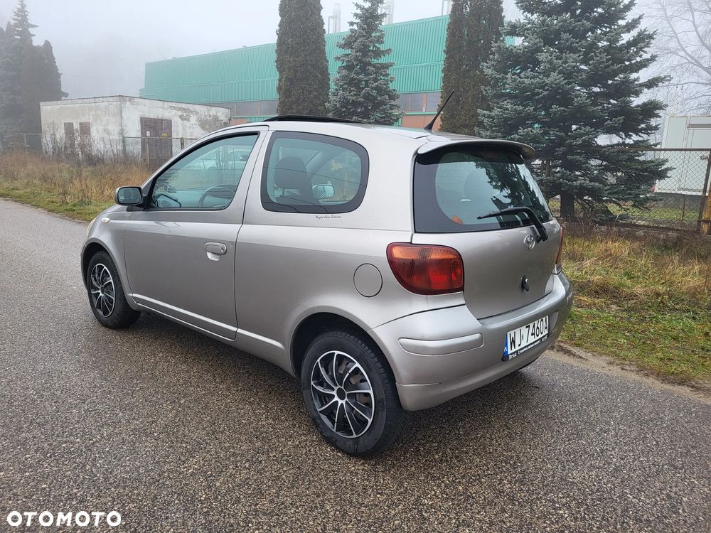 Toyota Yaris 1.4 D-4D Sol - 5