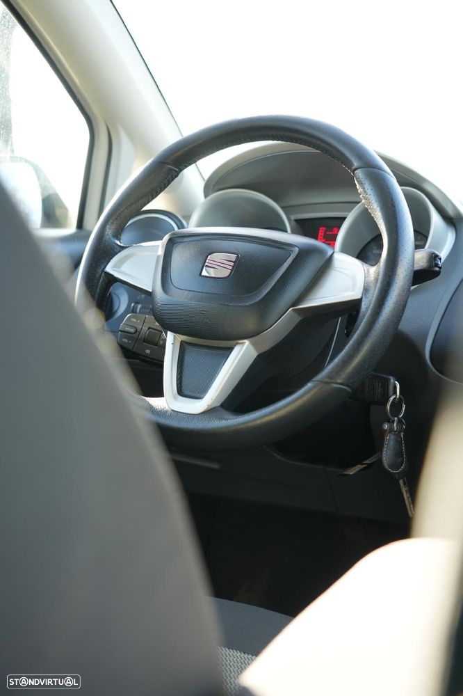 SEAT Ibiza 1.9 TDI Style DPF - 10