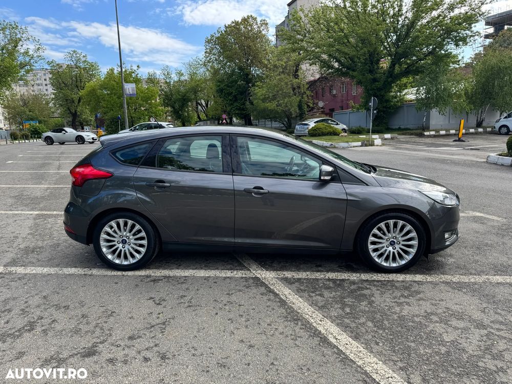 Ford Focus 1.0 EcoBoost Trend - 19