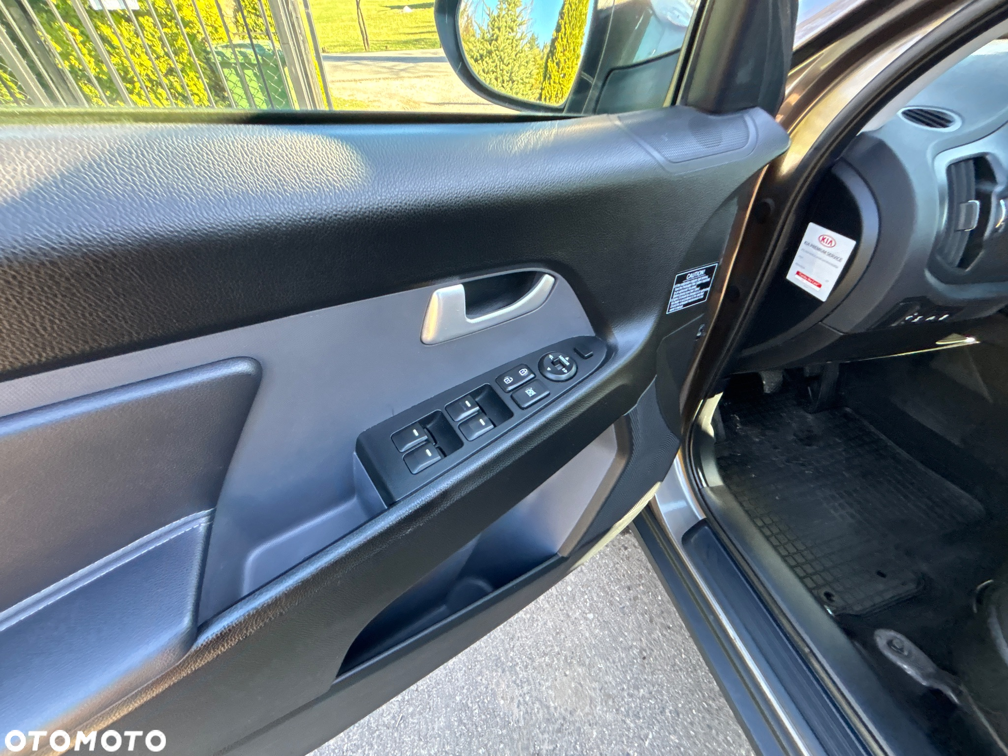 Kia Sportage 2.0 CRDI 4WD Attract - 25