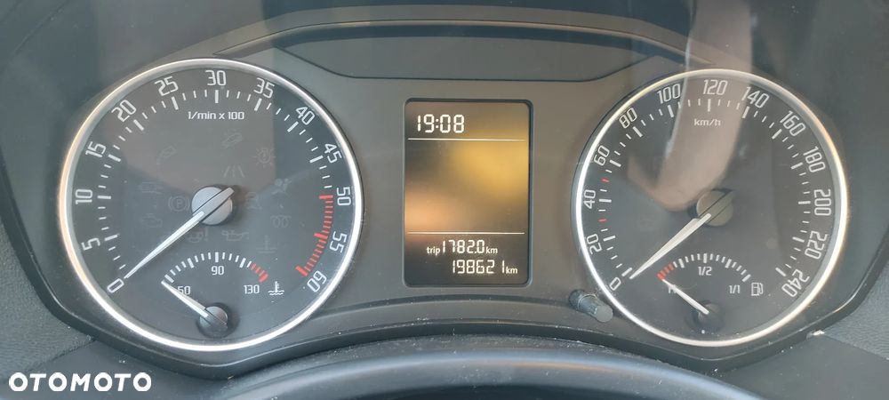 Skoda Octavia 1.6 TDI Ambition - 2