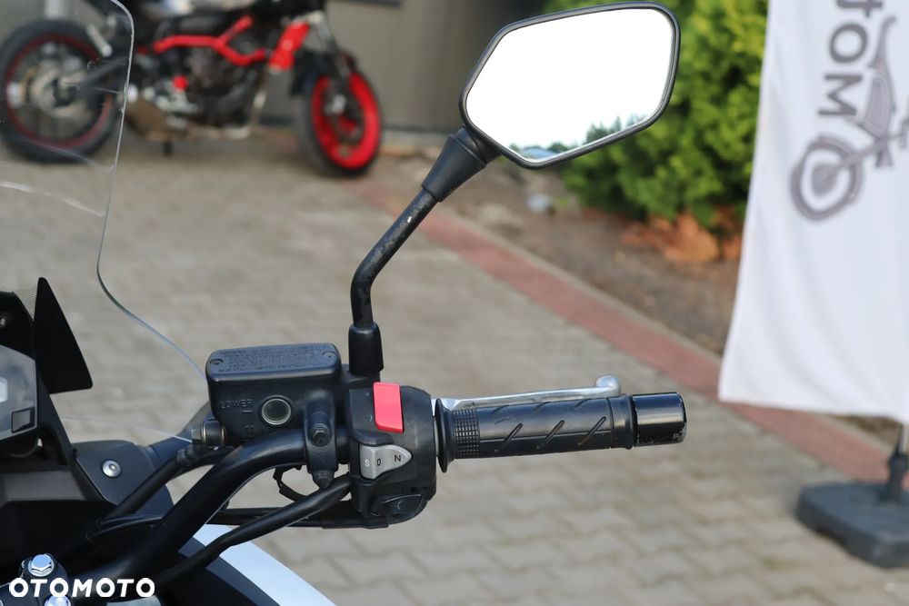 Honda NC - 25