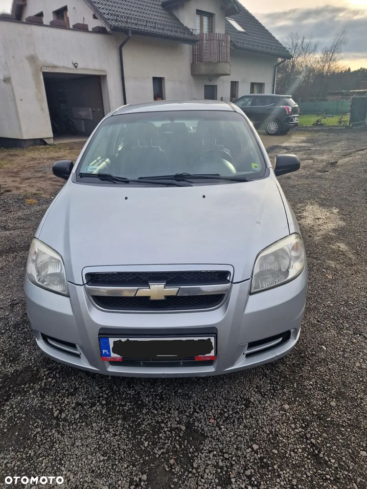 Chevrolet Aveo - 3