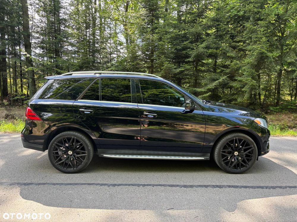 Mercedes-Benz GLE - 2