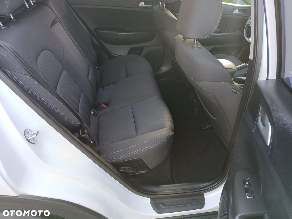 Kia Sportage 1.7 CRDI Business Line L 2WD - 13