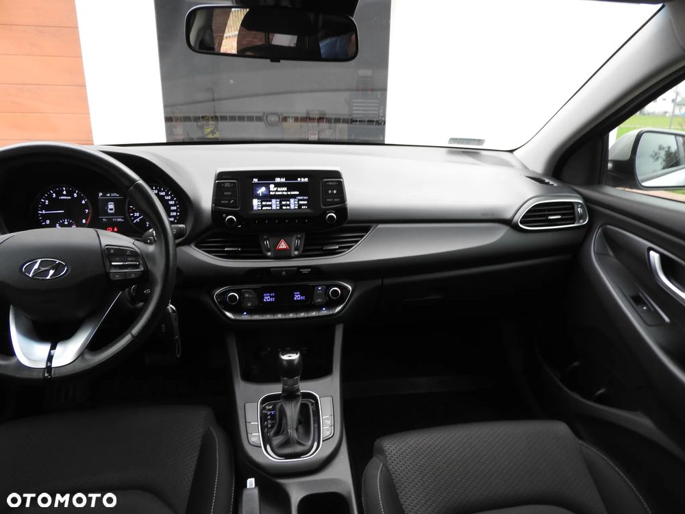 Hyundai i30 1.4 T-GDI Comfort DCT - 23