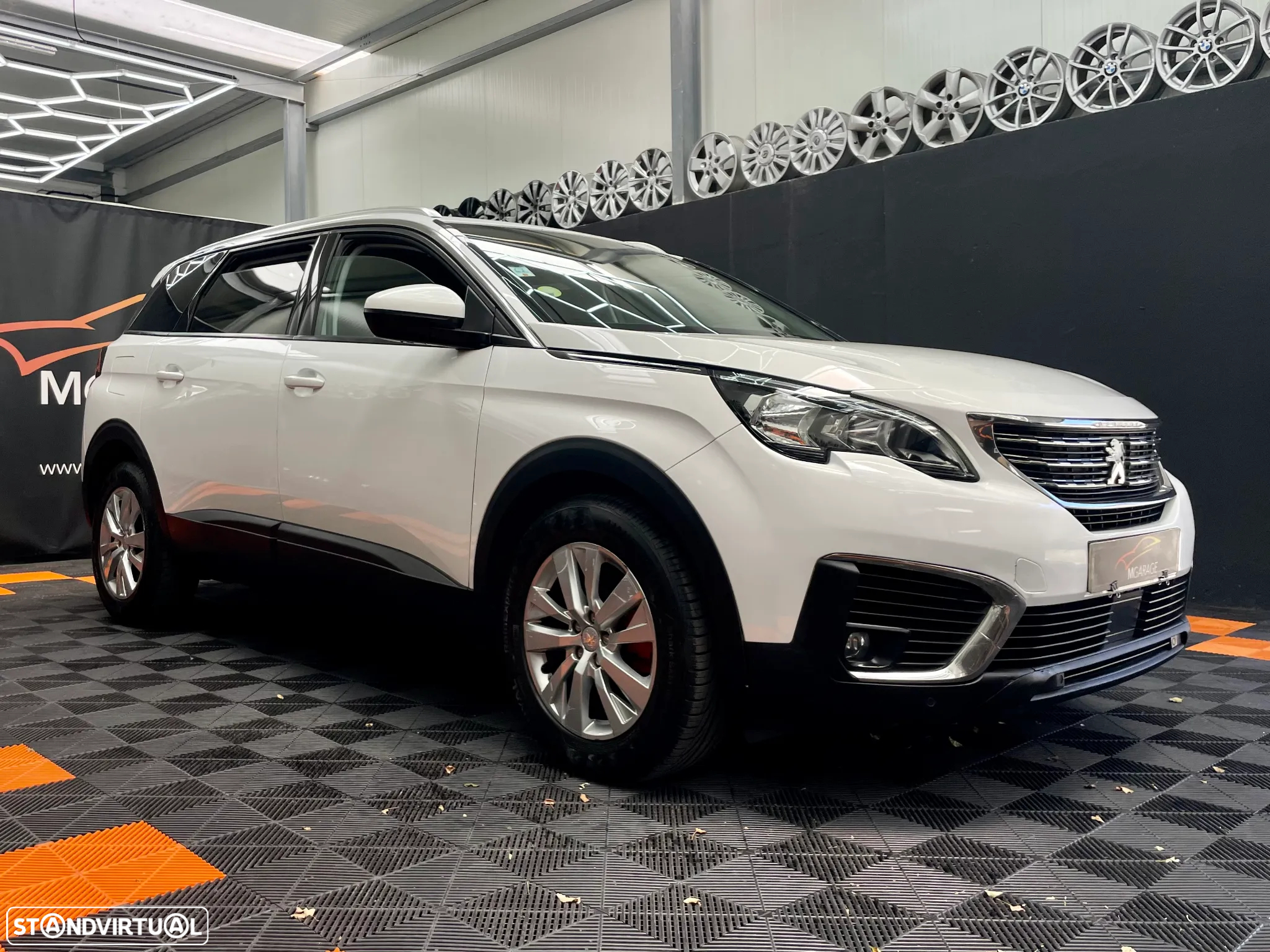 Peugeot 5008 1.6 BlueHDi Style EAT6 - 3