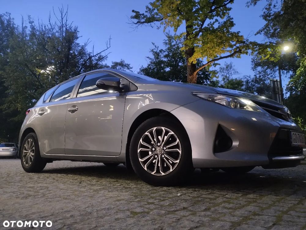 Toyota Auris 1.33 VVT-i Life Comfort - 20
