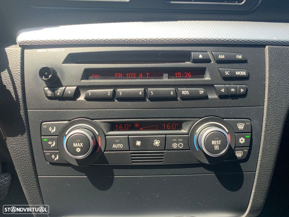 BMW 120 d Coupe Auto - 26