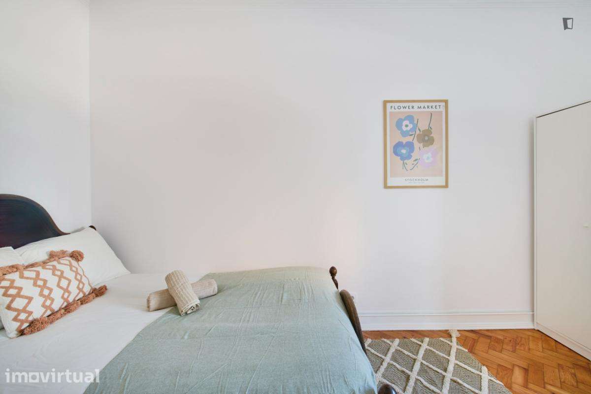 Quarto - localizado em Entrecampos Lisbon - Grande imagem: 3/38