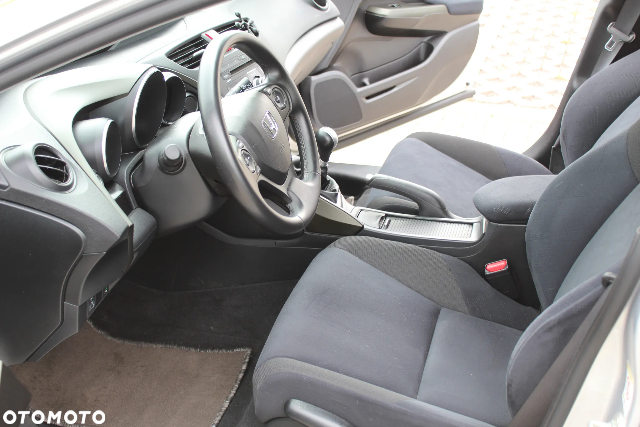 Honda Civic 1.4 i-VTEC Comfort - 16