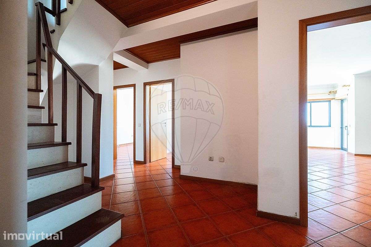 Apartamento T4 para venda - Grande imagem: 3/47