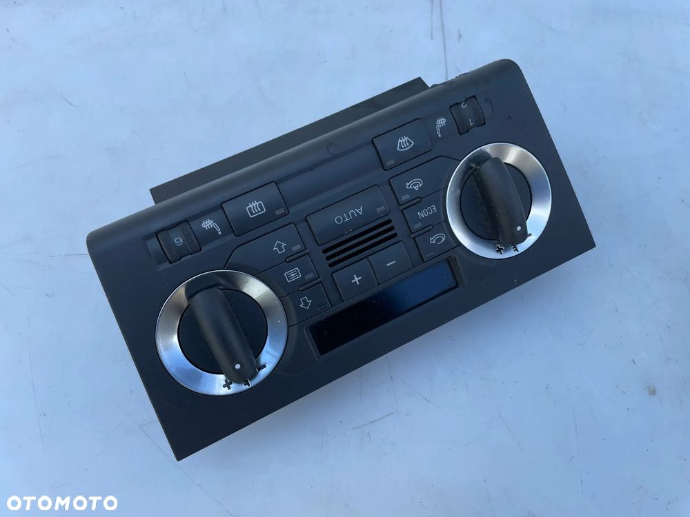 Panel klimatyzacji nawiewu Audi A3 8P 8P0820043N - 1