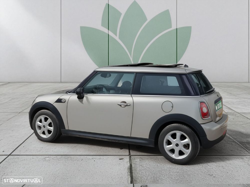 MINI 3 Portas One 1.4 - 7
