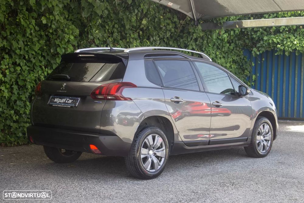 Peugeot 2008 1.6 BlueHDi Style - 9
