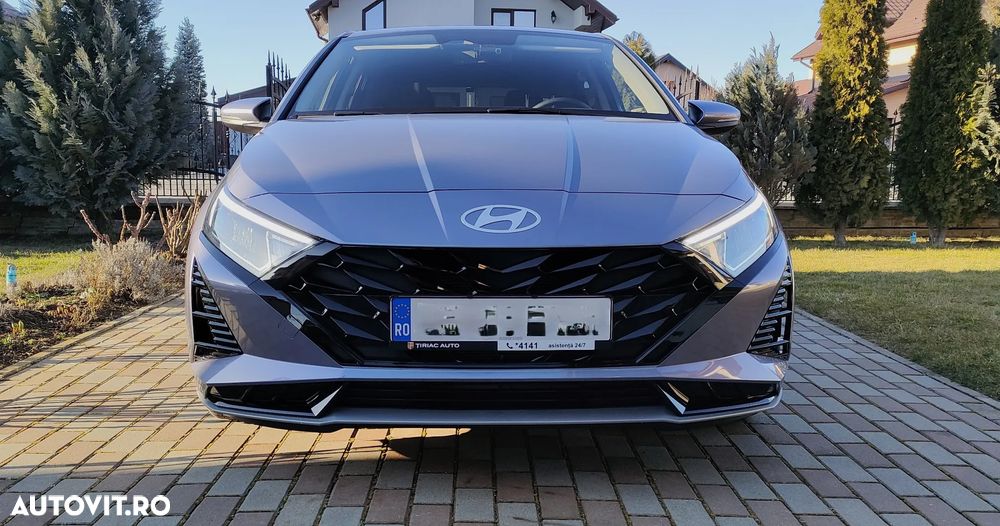 Hyundai i20 1.2 L 79CP 5DR Led Line - 1