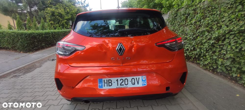 Renault Clio - 30