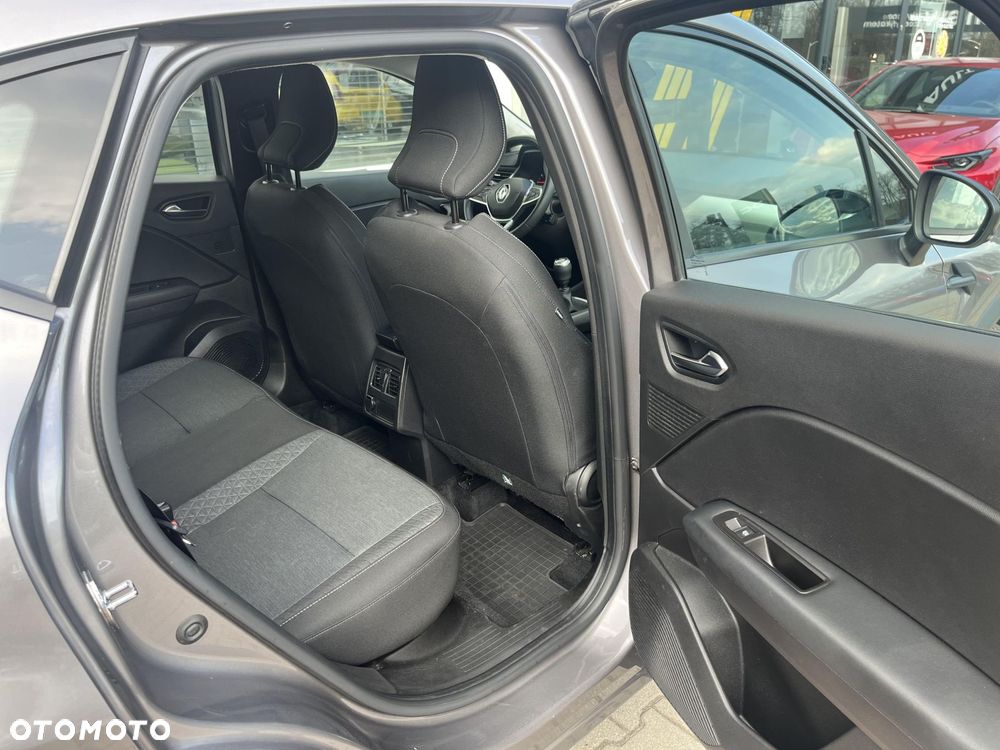 Renault Captur - 23