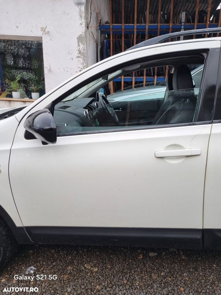 Usa Stanga Fata Nissan Qashqai Facelift 2010 - 2013 SUV 4 Usi Super White 326 (1404) - 1