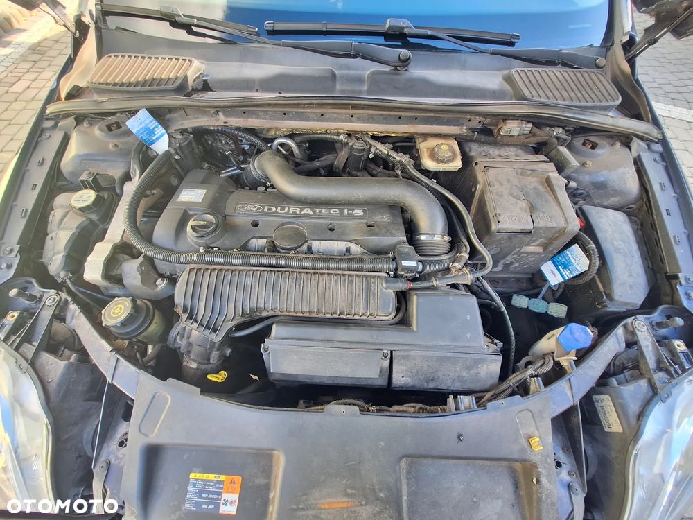 Ford Mondeo 2.5 Trend - 11
