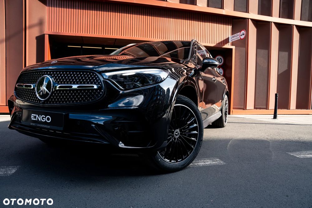 Mercedes-Benz GLC 300 mHEV 4-Matic AMG Line - 8