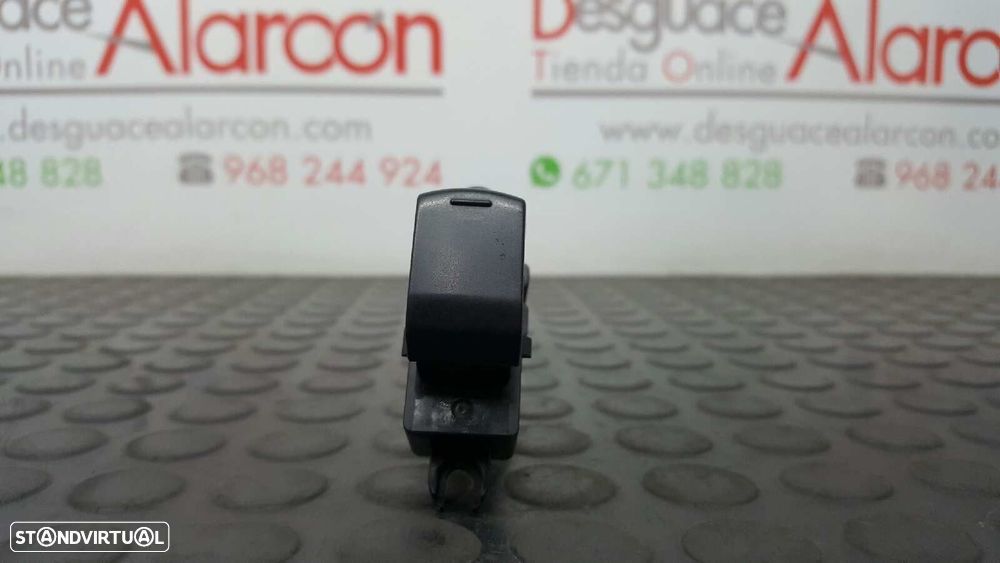 COMANDO DO ELEVADOR TRASEIRO ESQUERDO NISSAN PATHFINDER (R51) 2.5 DCI XE - 1