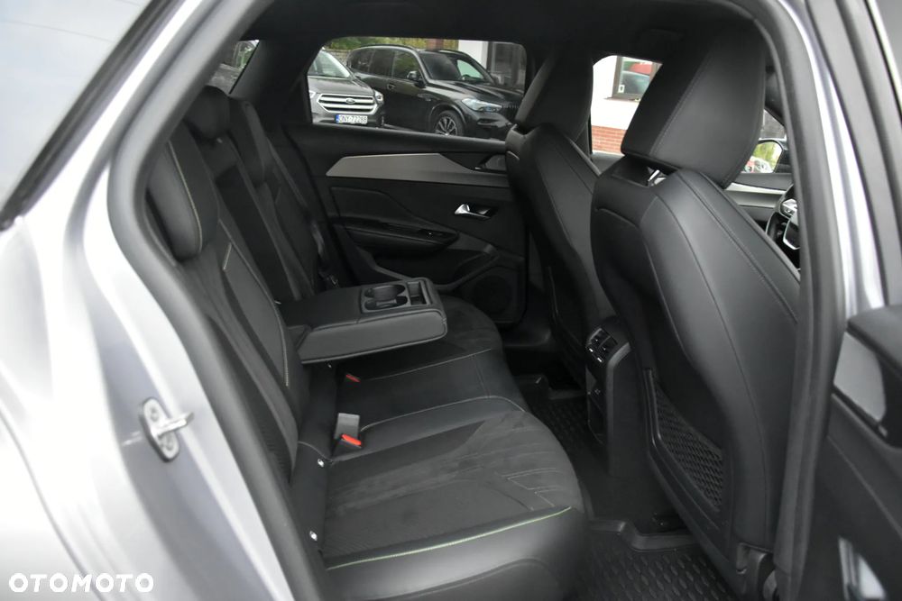 Peugeot 308 225 e-EAT8 GT - 21