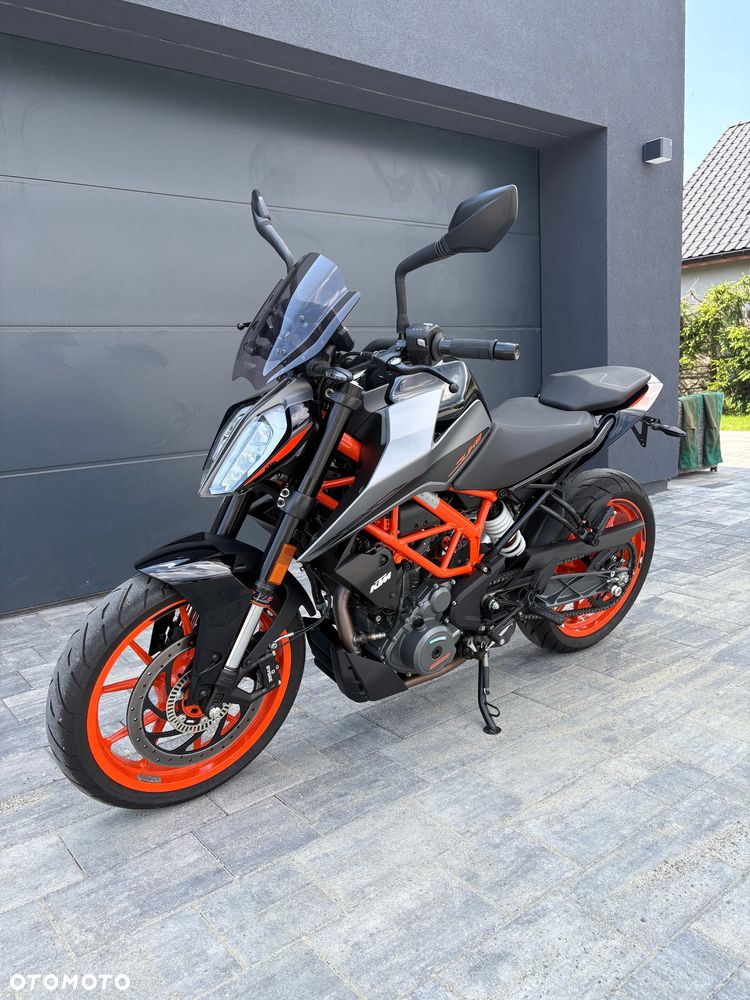 KTM Duke 390 - 1
