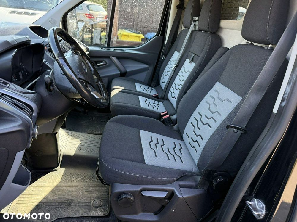 Ford Transit Custom - 11
