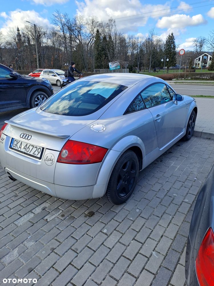 Audi TT S Coupé - 4