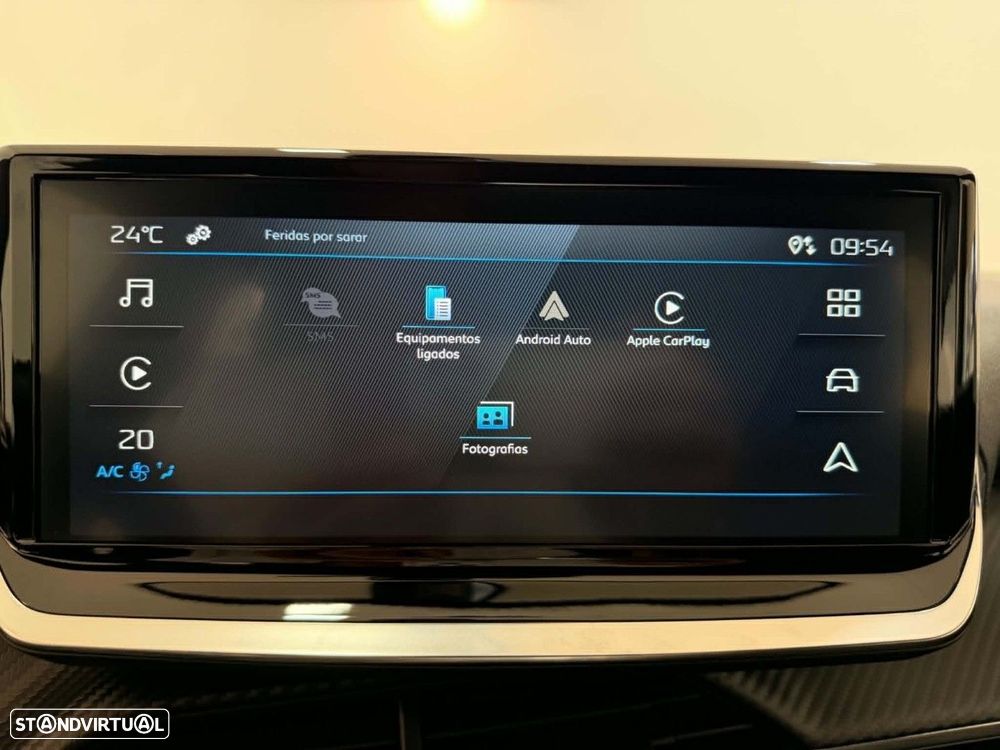 Peugeot 2008 1.2 PureTech Style - 17