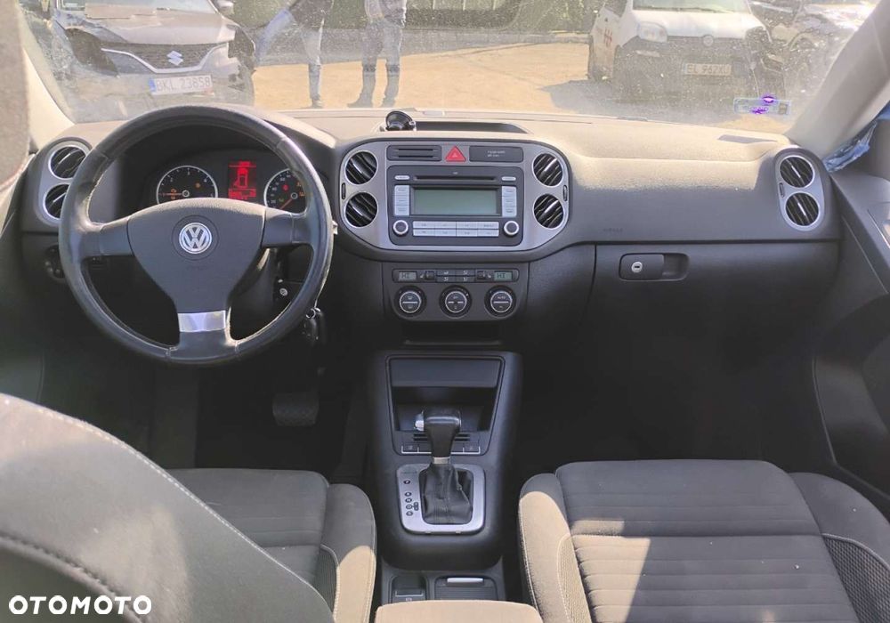 Volkswagen Tiguan - 7