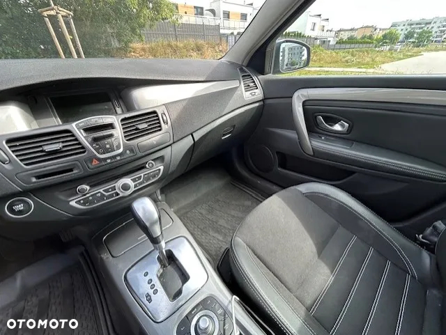 Renault Laguna Grandtour dCi 175 FAP GT - 16