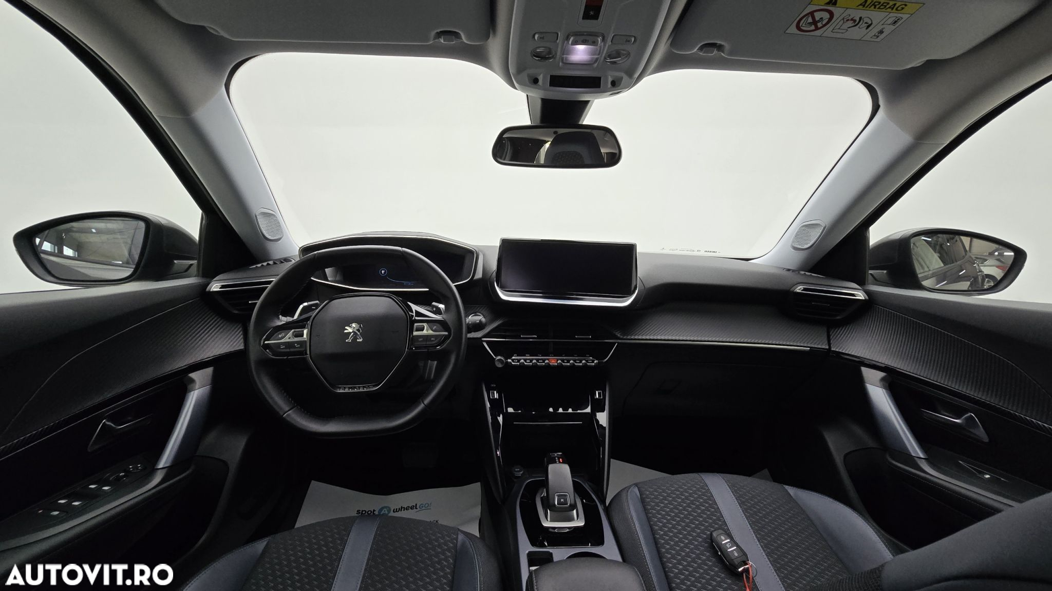 Peugeot 2008 - 14