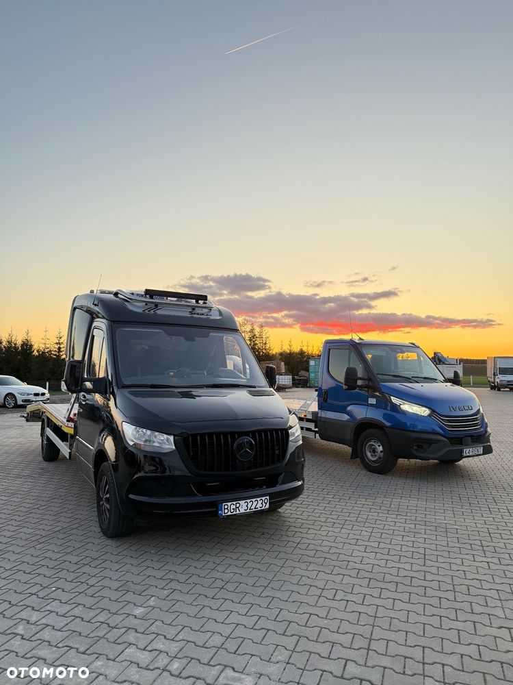 Mercedes-Benz SPRINTER - 29