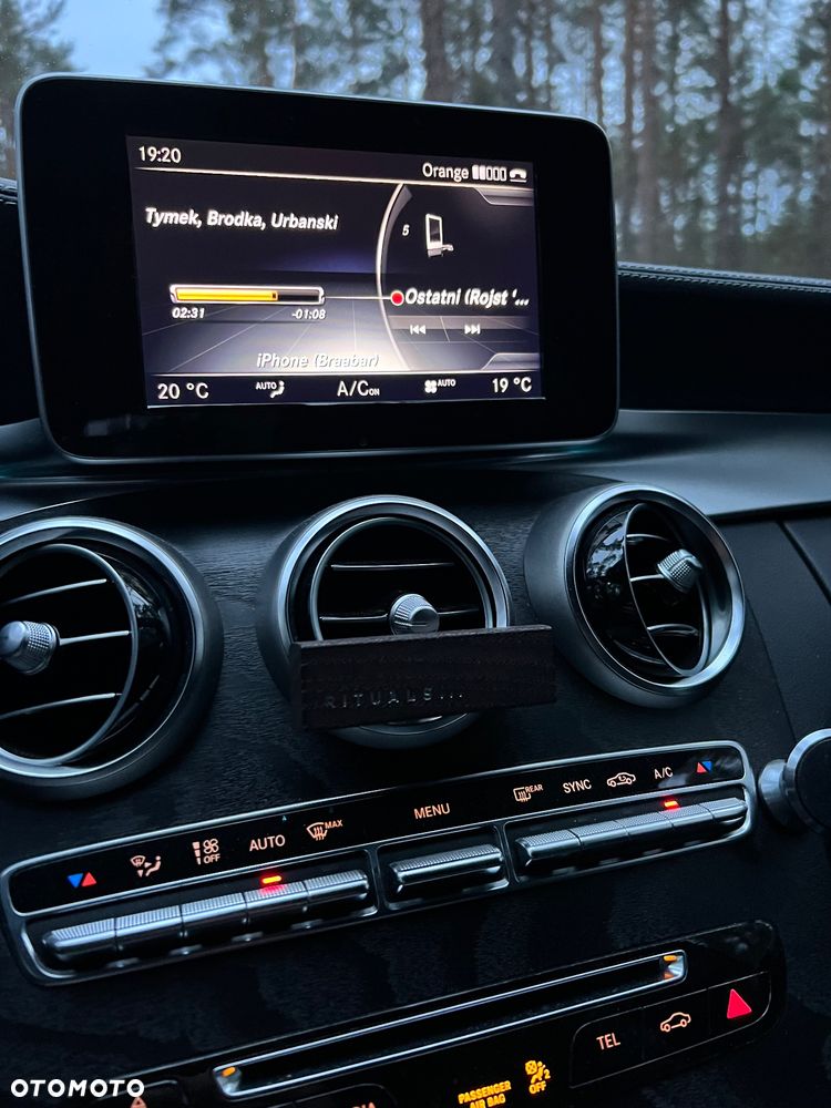 Mercedes-Benz Klasa C 200 4-Matic 9G-TRONIC - 18