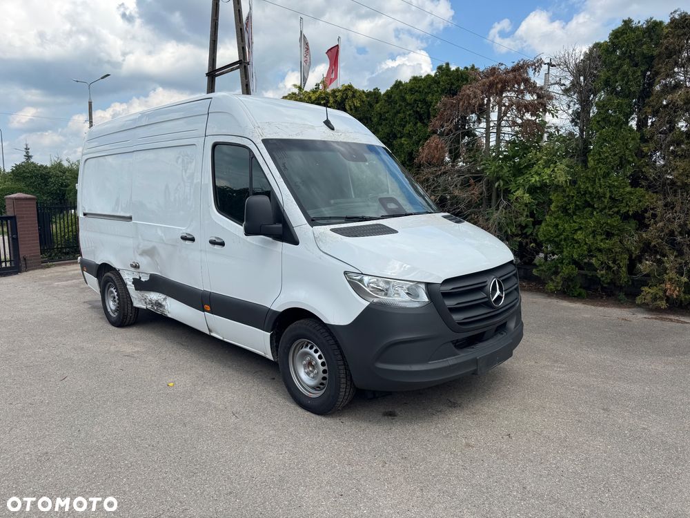Mercedes-Benz SPRINTER - 14