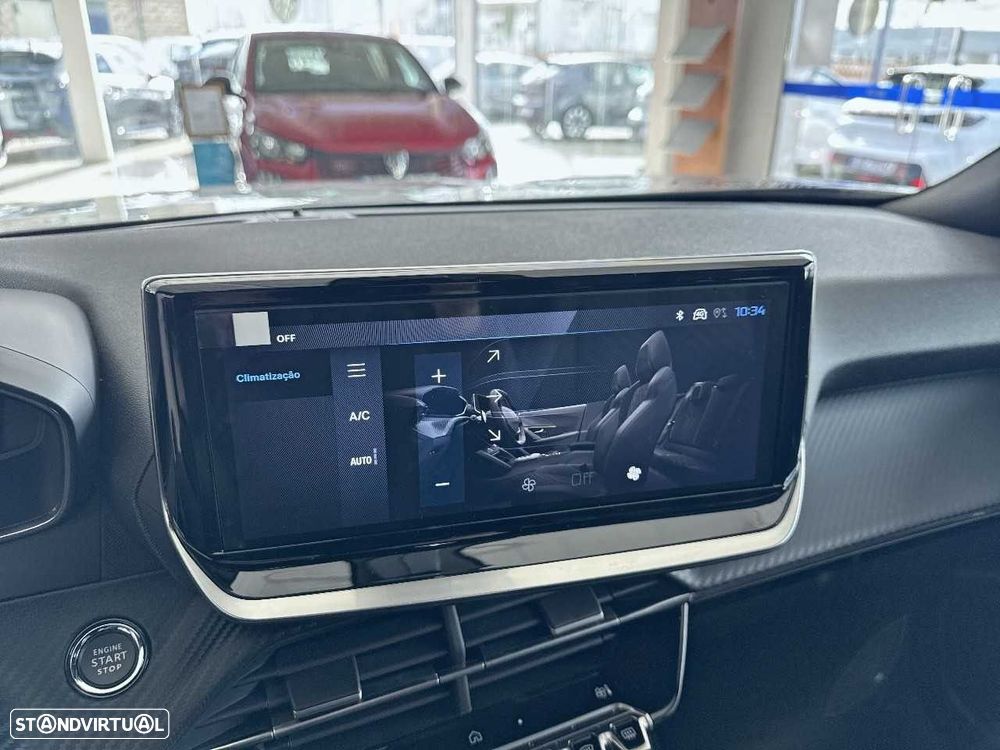 Peugeot 2008 1.2 PureTech Allure - 20