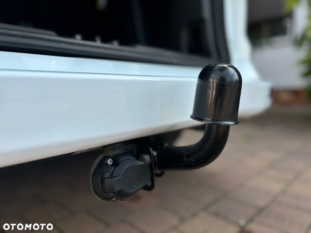 Ford Tourneo Courier - 15