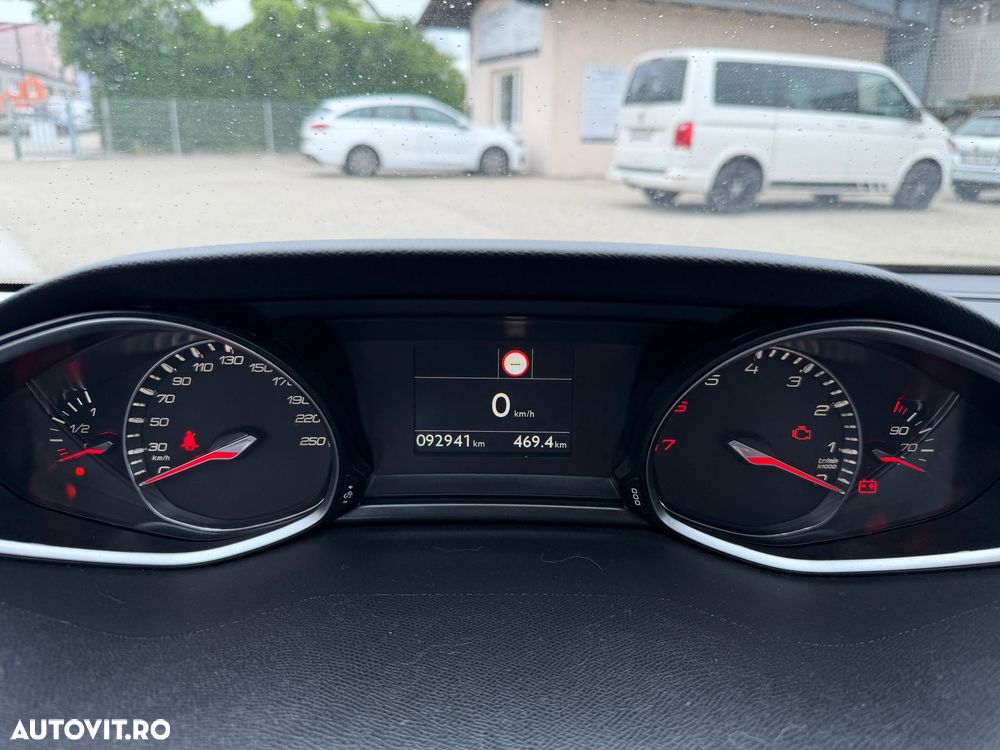 Peugeot 308 PureTech 130 GPF Stop & Start Style - 5