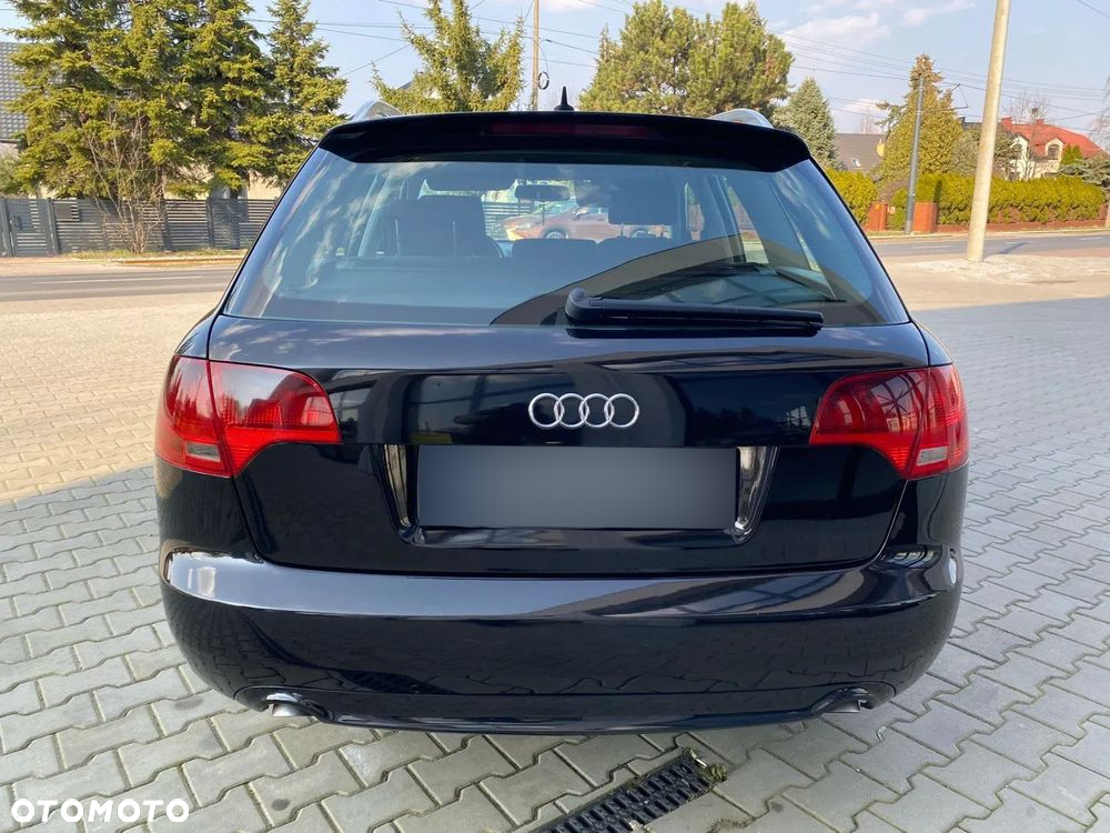 Audi A4 Avant 2.0 TDI - 6
