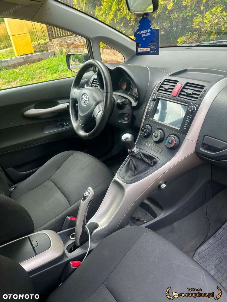 Toyota Auris 1.4 D-4D Luna - 10