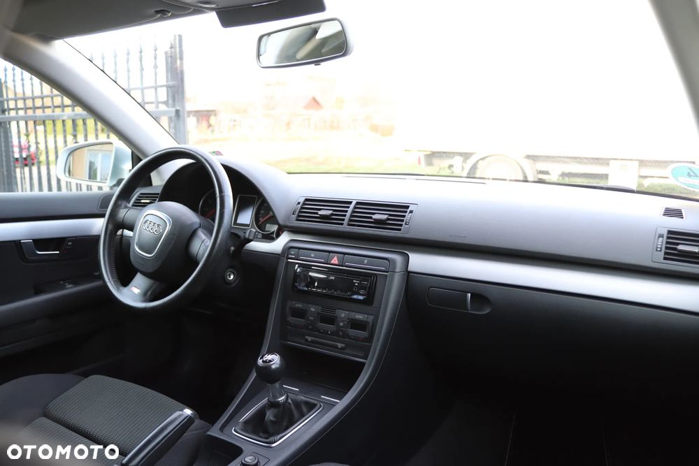 Audi A4 Avant 1.8 T - 26