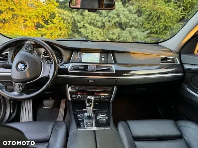 BMW Seria 5 530d - 12