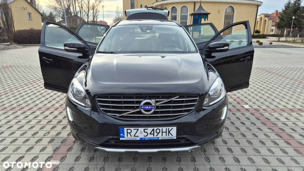 Volvo XC 60 D4 Geartronic Momentum - 30