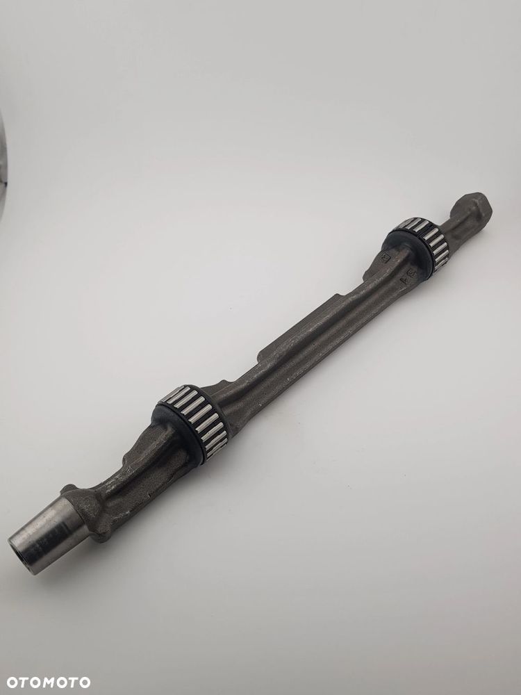 ORYGINALNY WAŁEK WYRÓWNAWCZY BMW E60 E81 E90 X3 X4 X5 8593806 - 1